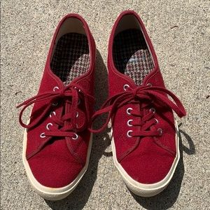 Hawskins Sport Corduroy Sneakers, Size 6H, Red
